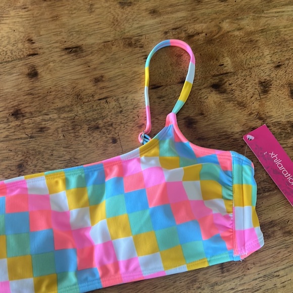 New! Xhilaration Juniors checkered one shoulder swimsuit - Picture 3 of 5